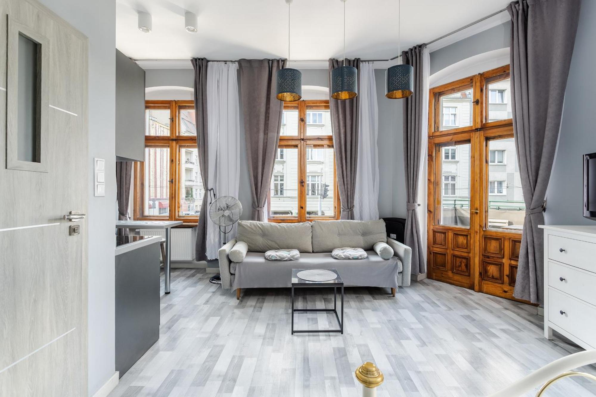 Functional And Comfortable Very Berry Studios In Poznan By Noclegi Renters Exterior photo
